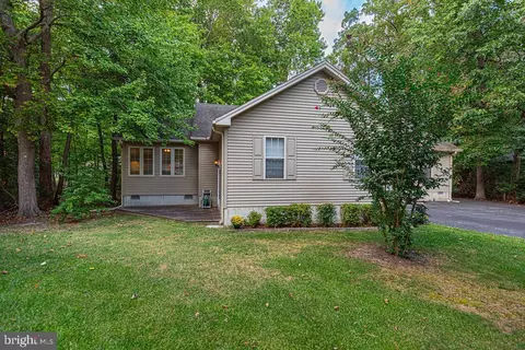 Exterior - 13 Starboard Ct, Ocean Pines, MD 21811 photo 1 of 10