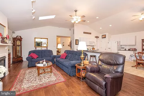 Other - 13 Starboard Ct, Ocean Pines, MD 21811 photo 4 of 19