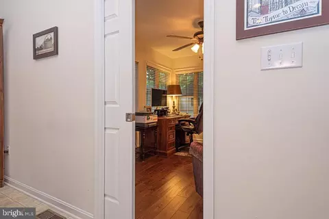 Entry Way - 13 Starboard Ct, Ocean Pines, MD 21811 photo 3 of 6