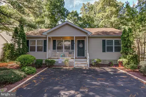 4 Deerfield Ct, Ocean Pines, MD 21811