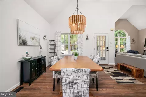 Dining - 3 Trinity Pl, Ocean Pines, MD 21811 photo 4 of 5