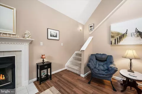 Entry Way - 3 Trinity Pl, Ocean Pines, MD 21811 photo 9 of 11