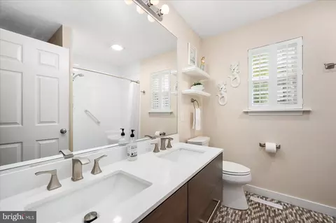 Bath - 3 Trinity Pl, Ocean Pines, MD 21811 photo 1 of 4