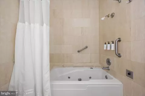 200 59th St #507, Ocean City, MD 21842 photo 16