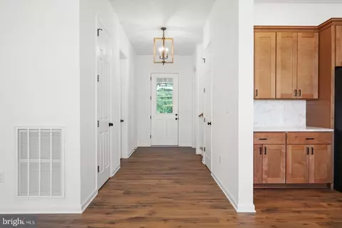 Entry Way - 73 King Richard Rd, Berlin, MD 21811 photo 2 of 21