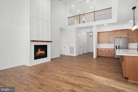 Living - 73 King Richard Rd, Berlin, MD 21811 photo 4 of 4