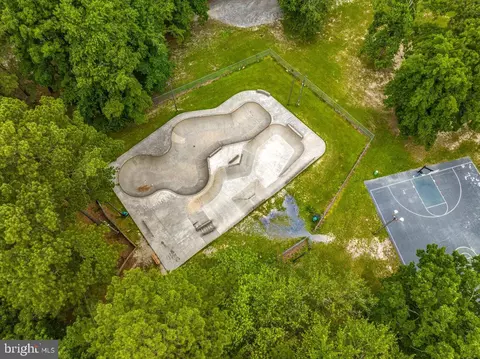 View/Area - 73 King Richard Rd, Berlin, MD 21811 photo 12 of 15