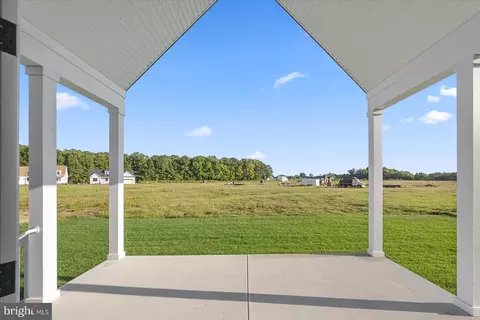 Exterior - 73 King Richard Rd, Berlin, MD 21811 photo 2 of 14