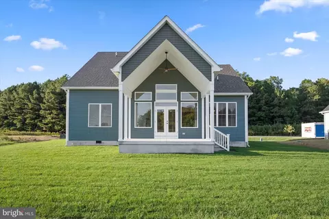 Exterior - 73 King Richard Rd, Berlin, MD 21811 photo 7 of 14