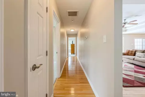 102 Davis Ct, Berlin, MD 21811 photo 30