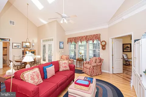 Living - 123 Central Parke E, Ocean Pines, MD 21811 photo 1 of 2