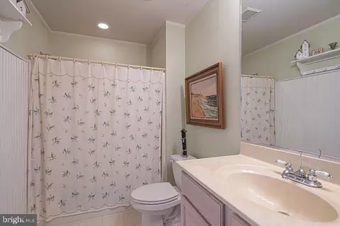 Bath - 123 Central Parke E, Ocean Pines, MD 21811 photo 8 of 10