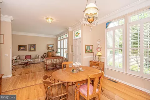 Dining - 123 Central Parke E, Ocean Pines, MD 21811 photo 2 of 6