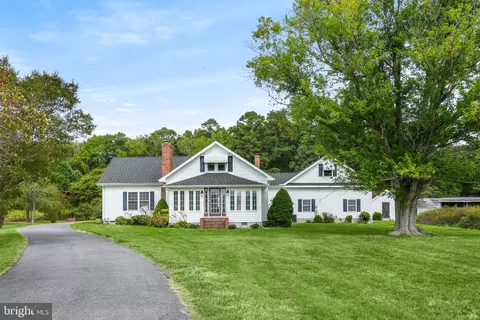 Exterior - 9449 Carey Rd, Berlin, MD 21811 photo 3 of 10