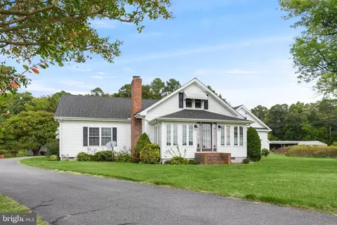 Exterior - 9449 Carey Rd, Berlin, MD 21811 photo 4 of 10