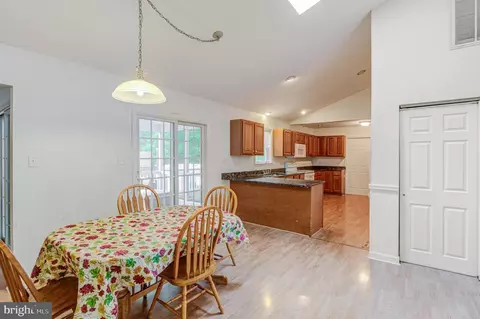 48 Robin Hood Trl, Ocean Pines, MD 21811 photo 11