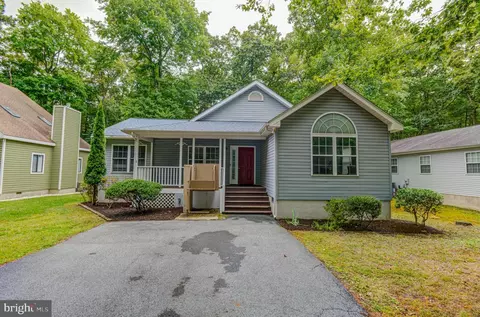 48 Robin Hood Trl, Ocean Pines, MD 21811 photo 2