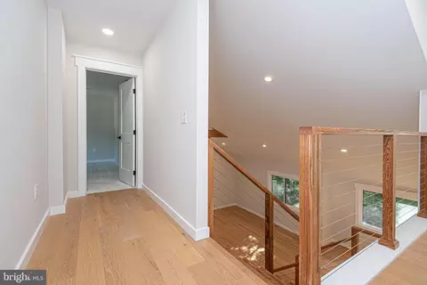 Entry Way - 116 Seafarer Ln, Ocean Pines, MD 21811 photo 10 of 12