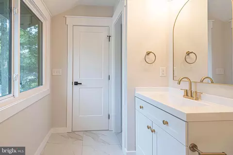 Entry Way - 116 Seafarer Ln, Ocean Pines, MD 21811 photo 11 of 12