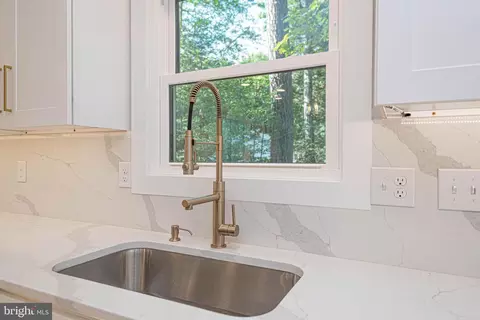 Kitchen - 116 Seafarer Ln, Ocean Pines, MD 21811 photo 6 of 9