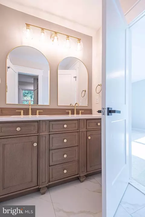 Bath - 116 Seafarer Ln, Ocean Pines, MD 21811 photo 13 of 16