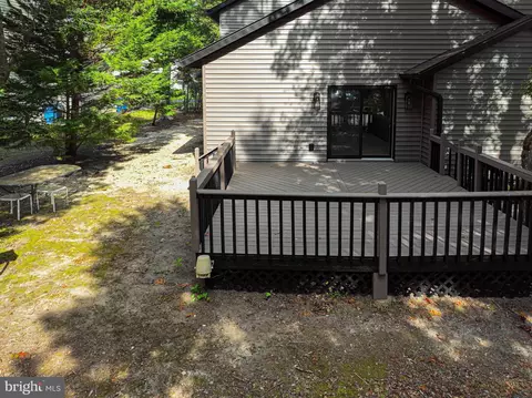 Exterior - 116 Seafarer Ln, Ocean Pines, MD 21811 photo 4 of 7