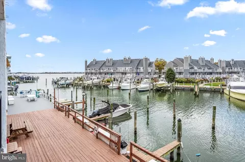 1223 Edgewater Ave #203, Ocean City, MD 21842