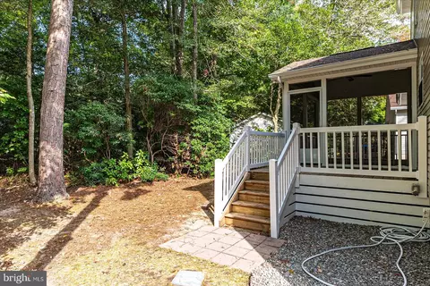 Exterior - 172 Seafarer Ln, Ocean Pines, MD 21811 photo 8 of 14