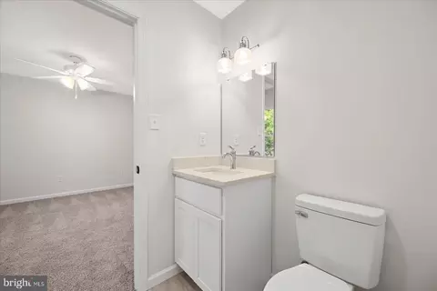 Bath - 172 Seafarer Ln, Ocean Pines, MD 21811 photo 5 of 6