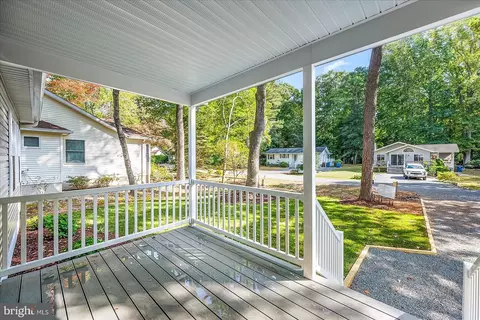 Exterior - 172 Seafarer Ln, Ocean Pines, MD 21811 photo 13 of 14