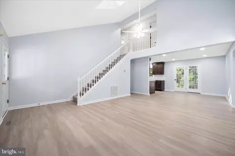 Living - 172 Seafarer Ln, Ocean Pines, MD 21811 photo 2 of 5
