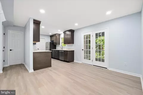 Entry Way - 172 Seafarer Ln, Ocean Pines, MD 21811 photo 2 of 12