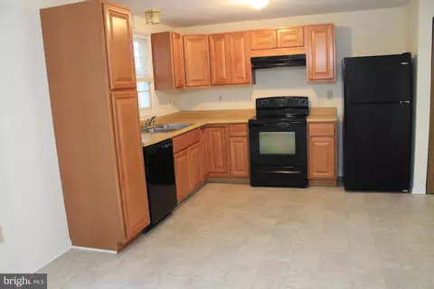 8 Belair Ct, Ocean Pines, MD 21811 photo 6