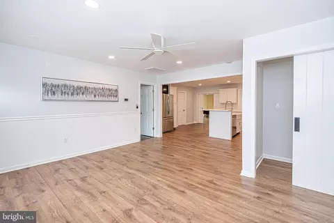 Living - 332 Williams St, Berlin, MD 21811 photo 3 of 7