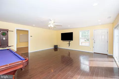 Living - 332 Williams St, Berlin, MD 21811 photo 6 of 7