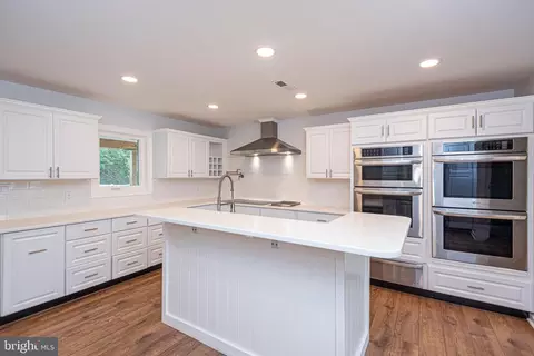Kitchen - 332 Williams St, Berlin, MD 21811 photo 2 of 11