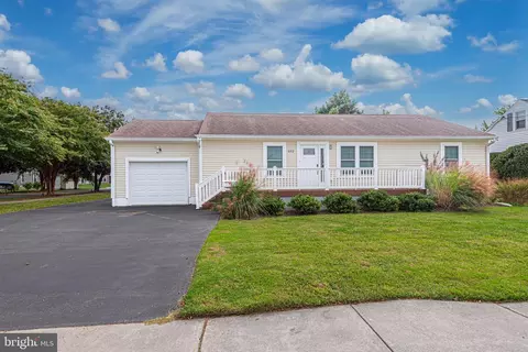 Exterior - 332 Williams St, Berlin, MD 21811 photo 1 of 14