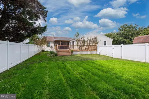 Exterior - 332 Williams St, Berlin, MD 21811 photo 7 of 14