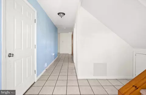 Entry Way - 19 Harborview Dr, Ocean Pines, MD 21811 photo 1 of 8
