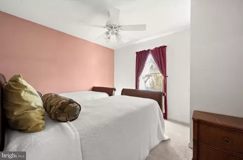 Bedroom - 19 Harborview Dr, Ocean Pines, MD 21811 photo 4 of 7