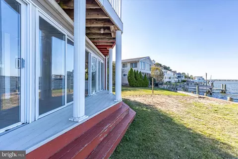 Exterior - 19 Harborview Dr, Ocean Pines, MD 21811 photo 7 of 12