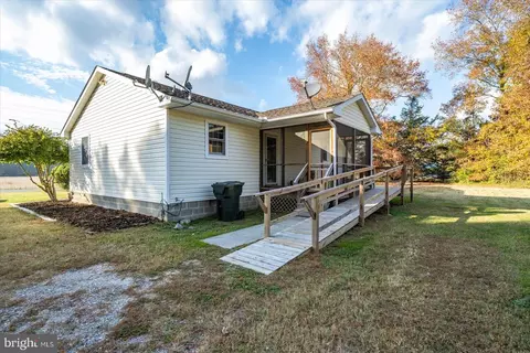 Exterior - 6252 Basket Switch Rd, Newark, MD 21841 photo 9 of 15
