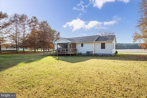 Exterior - 6252 Basket Switch Rd, Newark, MD 21841 photo 13 of 15