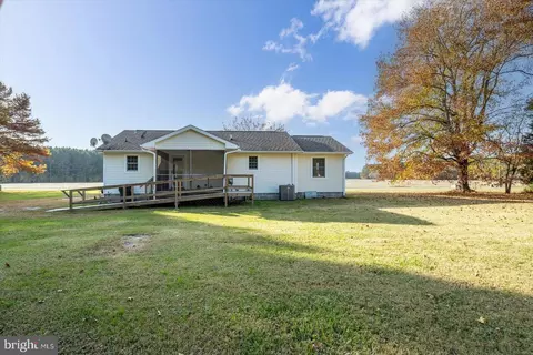 Exterior - 6252 Basket Switch Rd, Newark, MD 21841 photo 12 of 15