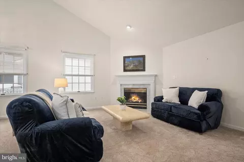 Living - 20 Concord Ln, Ocean Pines, MD 21811 photo 2 of 5