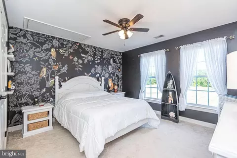 Bedroom - 11727 Winding Creek Dr, Berlin, MD 21811 photo 4 of 6