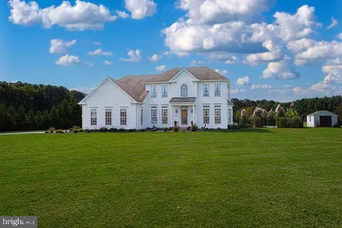 11727 Winding Creek Dr, Berlin, MD 21811