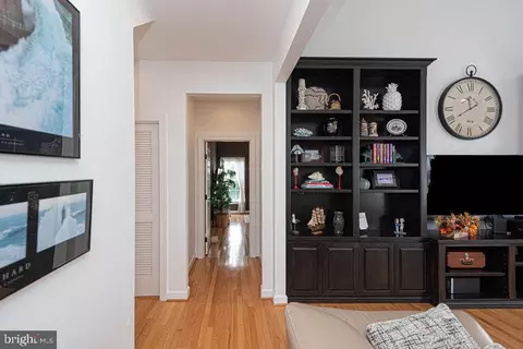 Entry Way - 11727 Winding Creek Dr, Berlin, MD 21811 photo 7 of 15