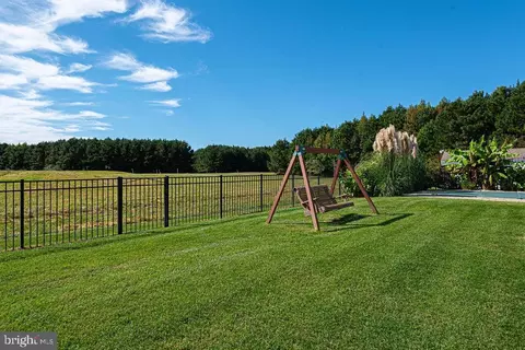 Exterior - 11727 Winding Creek Dr, Berlin, MD 21811 photo 3 of 18
