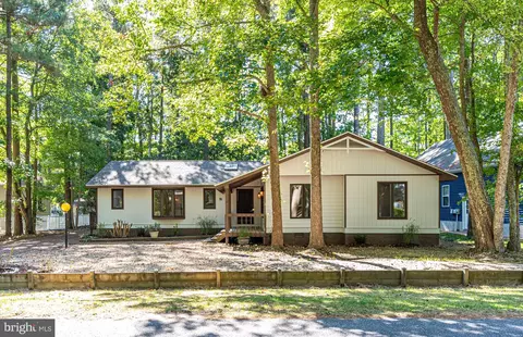 16 Morning Mist Dr, Ocean Pines, MD 21811